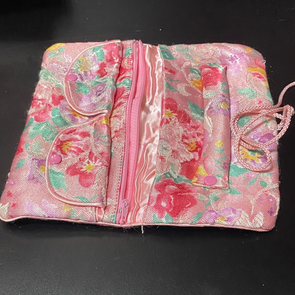 Vintage Floral Pink Women's jewelry travel storage wrap